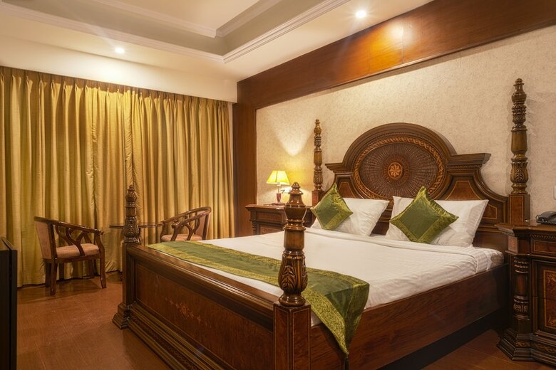 Hotel Treebo Trend Grand Plaza Nampally