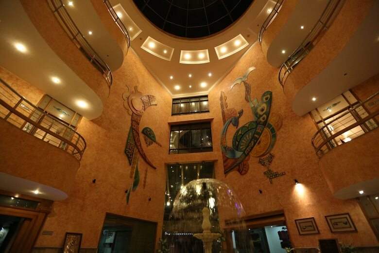 Hotel Devi Grand