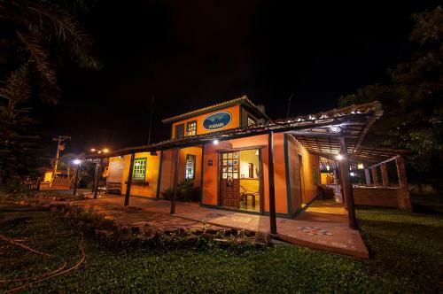 Hostal Pousada Monte Azul