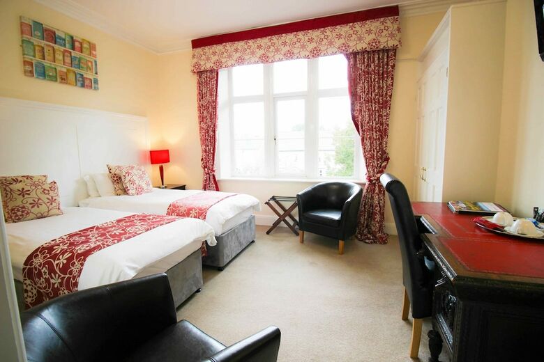 Bed & Breakfast Blorenge House