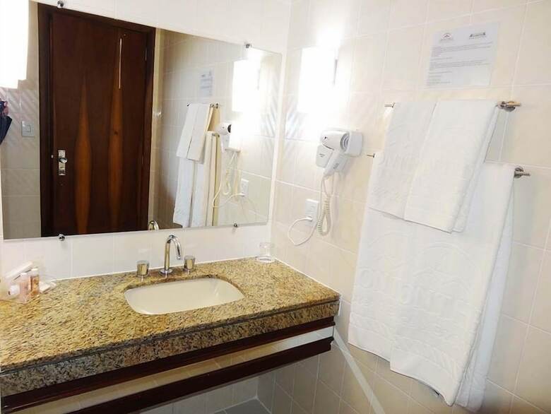 Monthez Hotel & Eventos