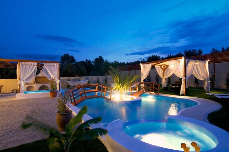 Cretan Residence Mediterranean Luxury Private Villas