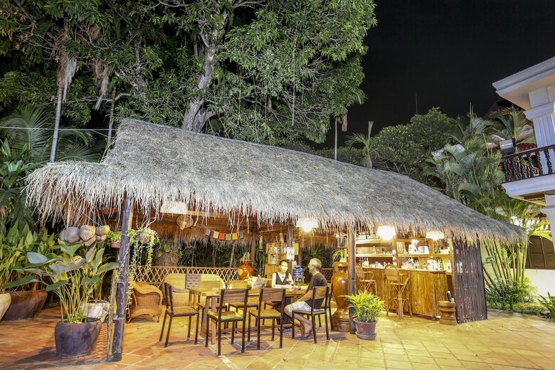 Hotel Bloom Garden Guesthouse