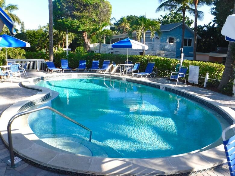 Hotel Waterside Inn On The Beach