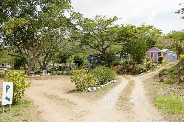 Hostal Vatia Beach Eco Lodge