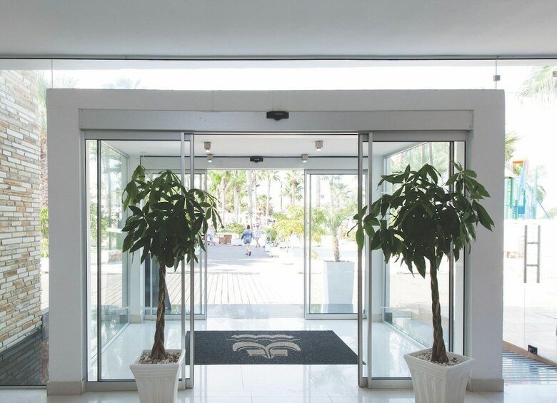 Aparthotel Marlita Beach Hotel Apartments