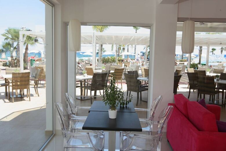 Aparthotel Marlita Beach Hotel Apartments