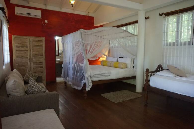 Hotel Thambapanni Retreat