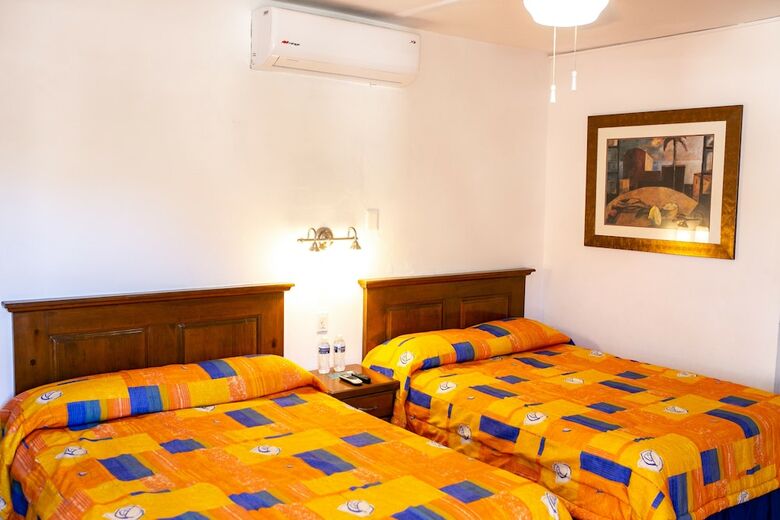 Apartamentos Playa Azul Kino
