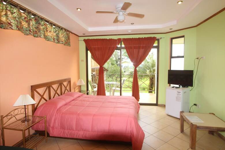 Posada Arenal Garden Lodge