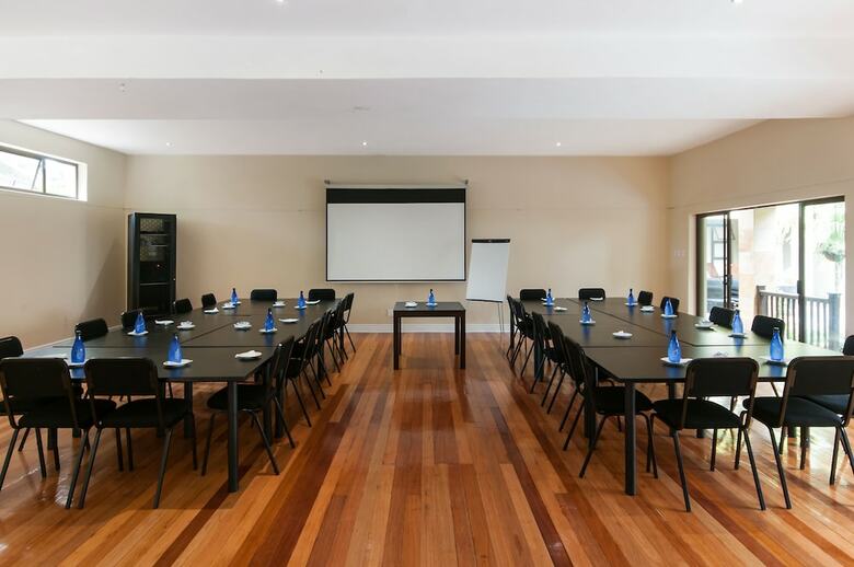 Hotel Onse Khaya Lodging And Conferencing