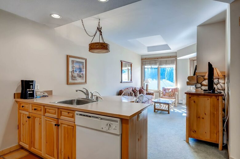 Tucker Mountain At Center Village By Copper Mountain Lodging