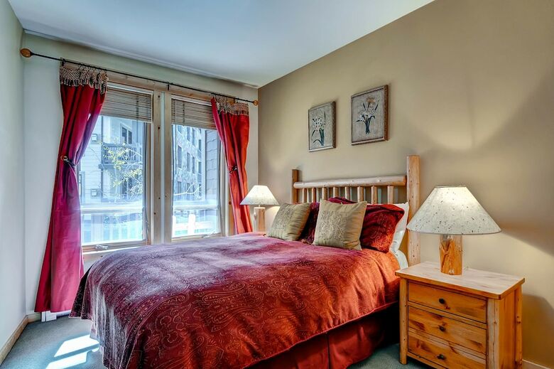 Tucker Mountain At Center Village By Copper Mountain Lodging