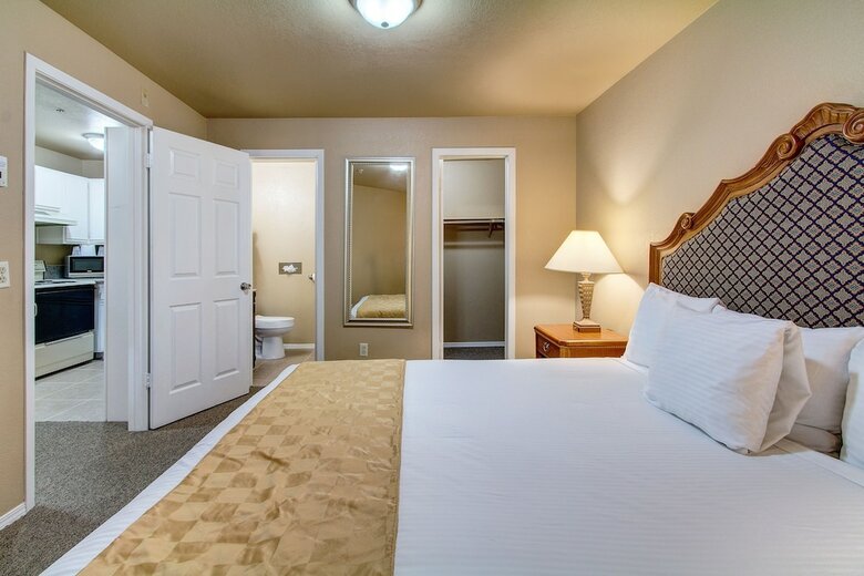Hotel The Rita Suites