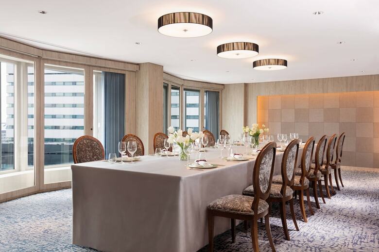 Hotel Courtyard By Marriott Shin-osaka Station