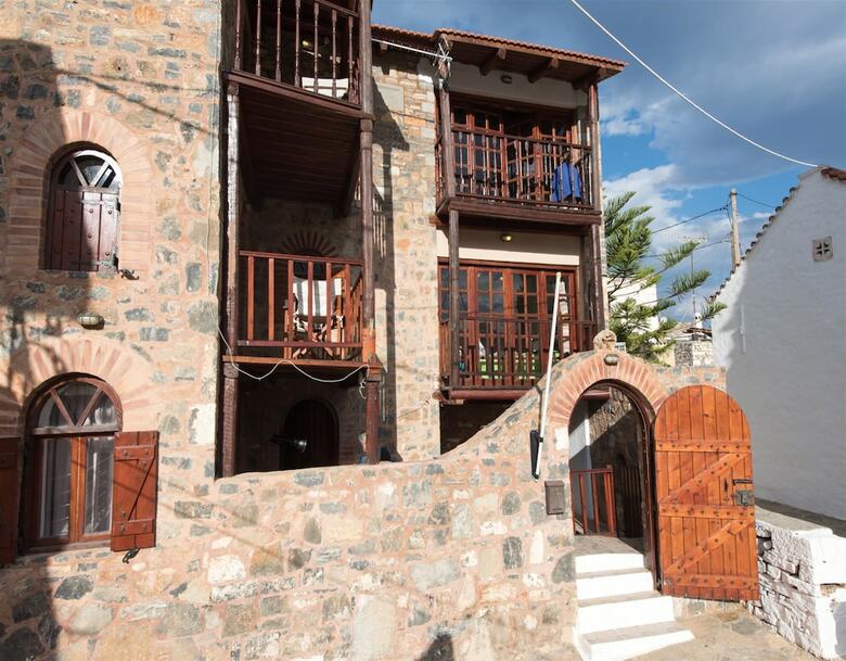 Apartamentos The Traditional Homes Of Crete