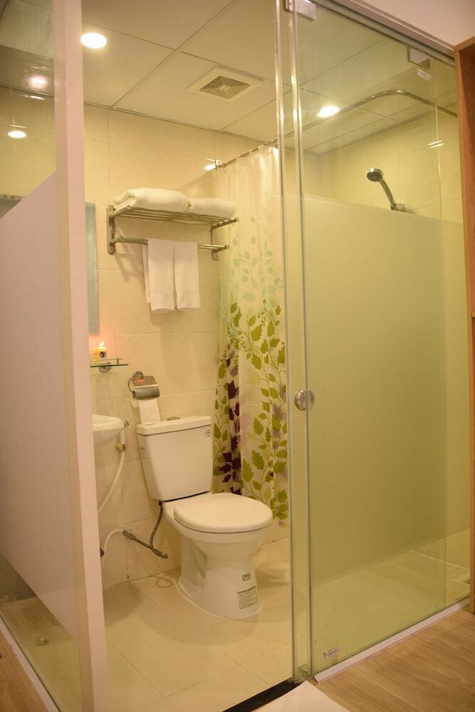 Hostal Hanoi Street View Hotel
