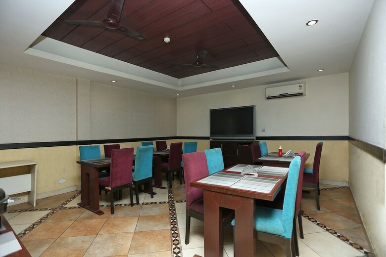 Oyo 386 Hotel Lotus Panache