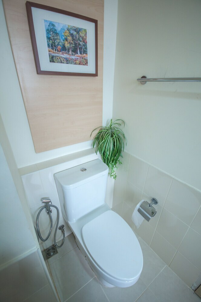 Aparthotel Implace Impact @ Msociety Condo