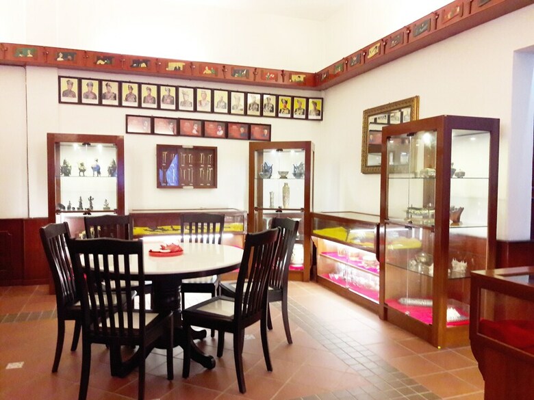 Hotel Shah's Beach Resort
