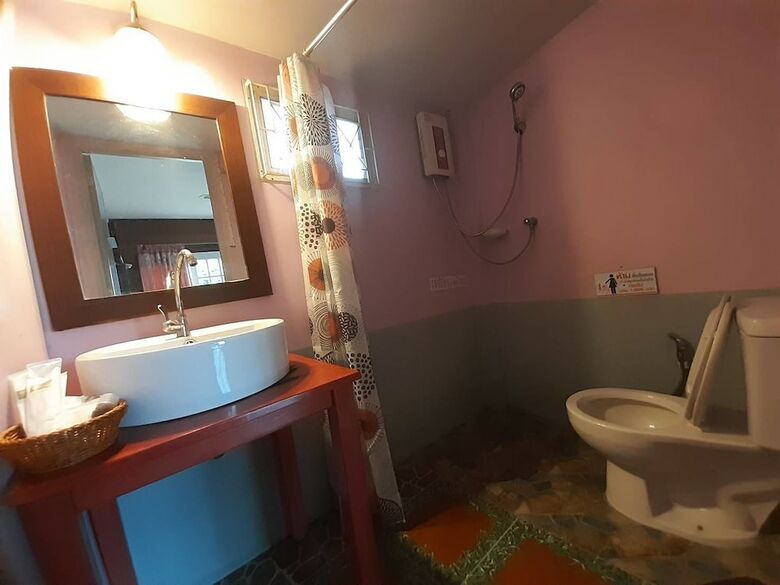 Apartamento Riverside Hill Resort & Restaurant