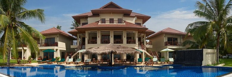 Hotel Sara Beachfront Boutique Resort