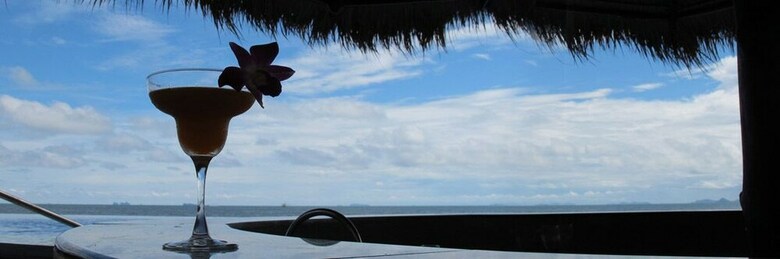 Hotel Sara Beachfront Boutique Resort