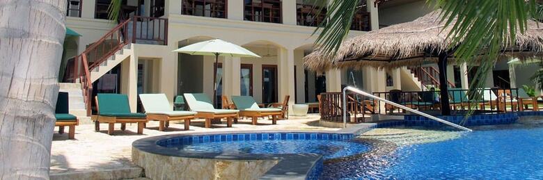Hotel Sara Beachfront Boutique Resort