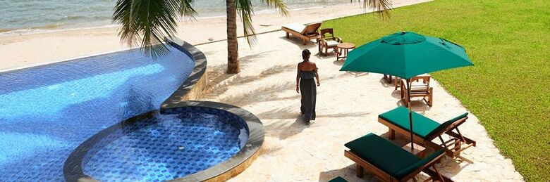 Hotel Sara Beachfront Boutique Resort