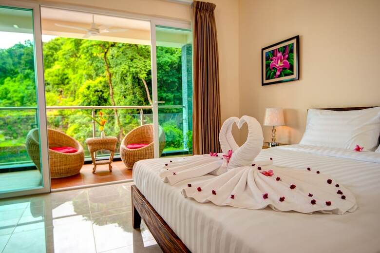 Hotel Tatai Resort & Marina