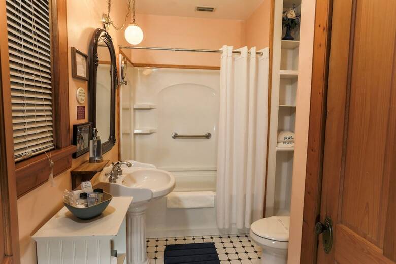 Bed & Breakfast Sweetwater Branch Inn