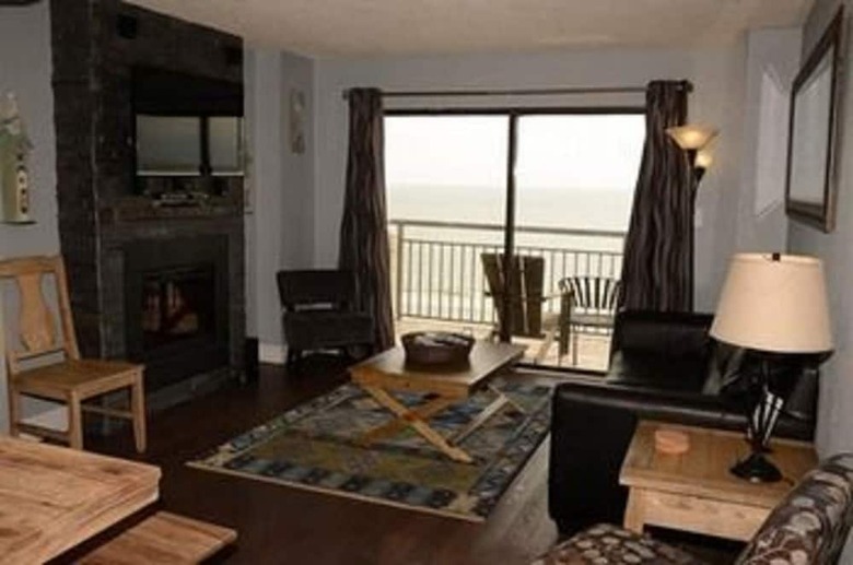 Bluewater Resort By Elliott Beach Rentals