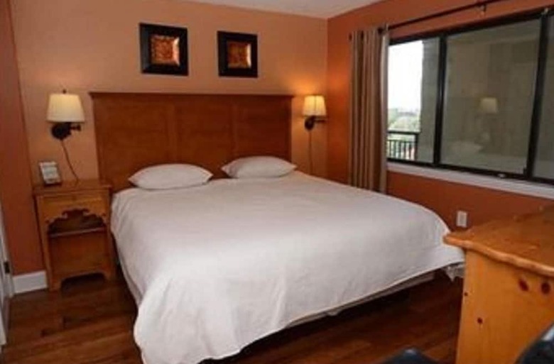 Bluewater Resort By Elliott Beach Rentals