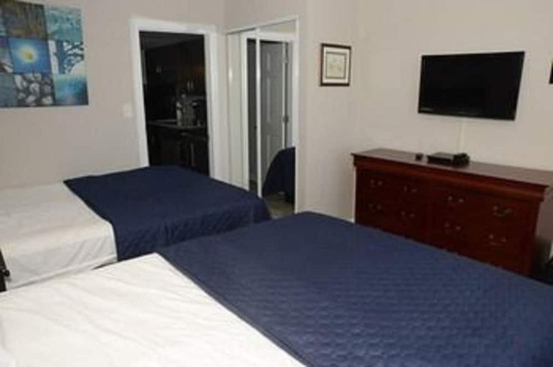Bluewater Resort By Elliott Beach Rentals