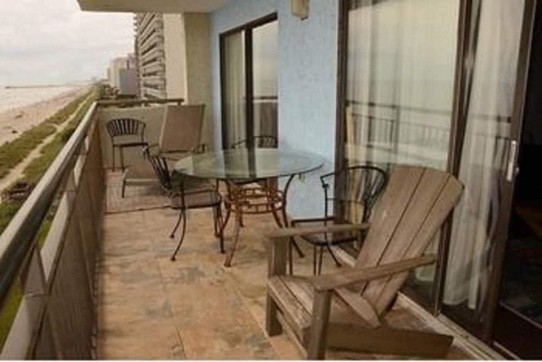 Bluewater Resort By Elliott Beach Rentals