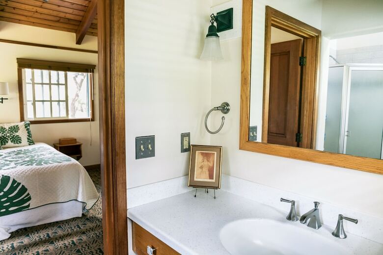Bed & Breakfast Kilauea Lodge And Restaurant