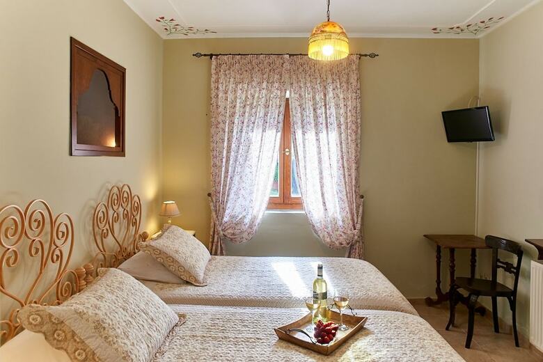 Hotel Triantafillies Guesthouse