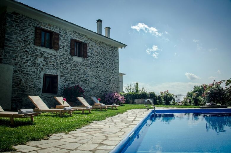 Hotel Triantafillies Guesthouse