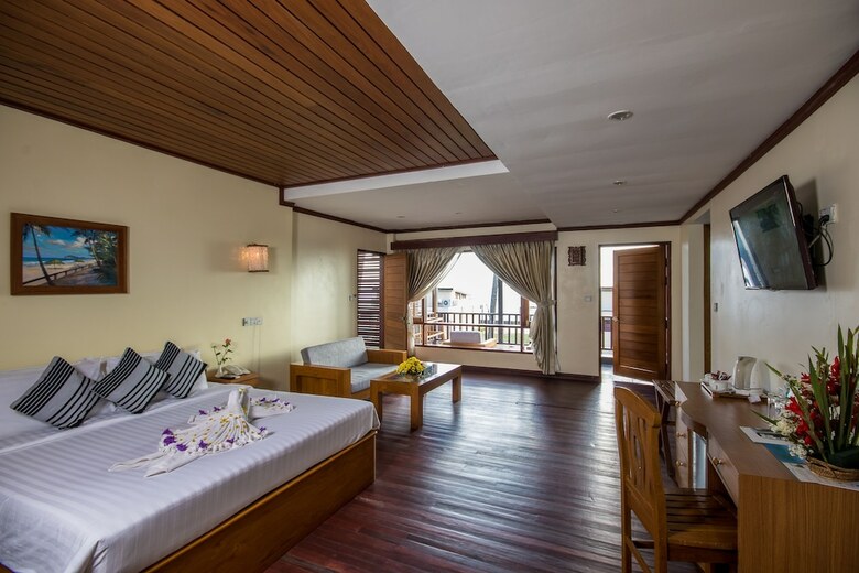 Hotel Merciel Retreat & Resort