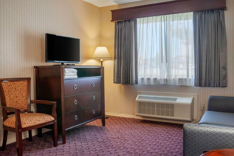Apartamento Clarion Hotel & Suites