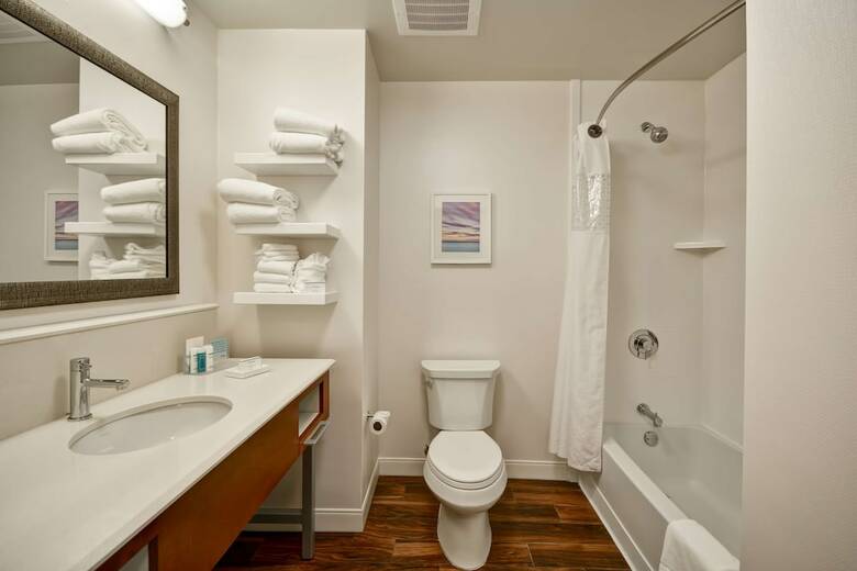 Hotel Hampton Inn & Suites Charleston Airport