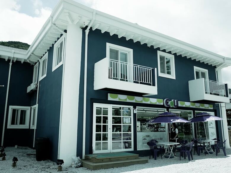 Hostal Muju In Guesthouse - Hostel