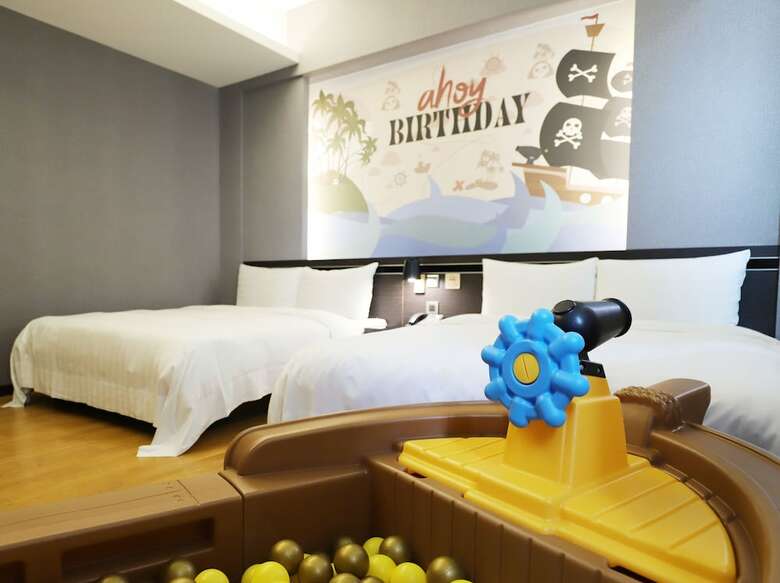 Unique Hotel - Military 75 Hotel