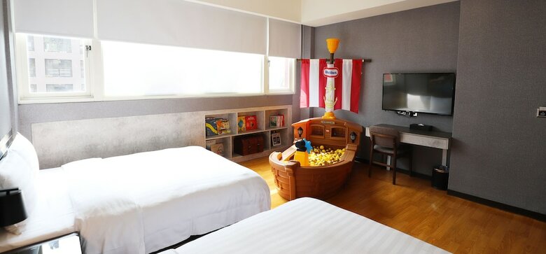 Unique Hotel - Military 75 Hotel