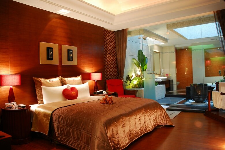 Sweet Love Boutique Motel
