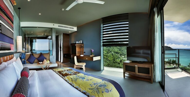 Hotel The Sea Galleri By Katathani