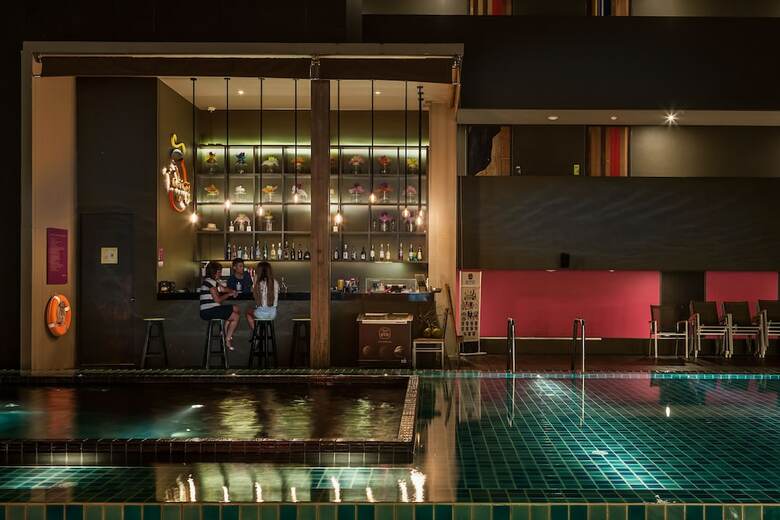 Hotel The Sea Galleri By Katathani