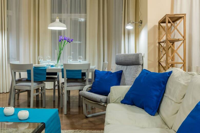 Bearsleys Downtown Apartments