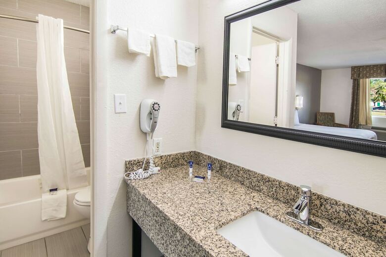 Motel Americas Best Value Inn Perry
