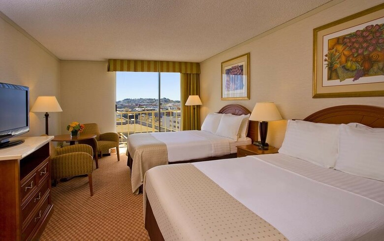 Hotel Holiday Inn Civic Center